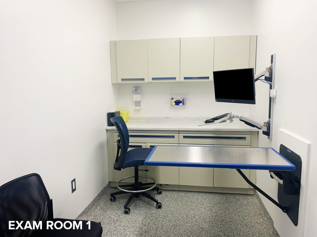 Exam Room - North York Toronto Animal Health Partners